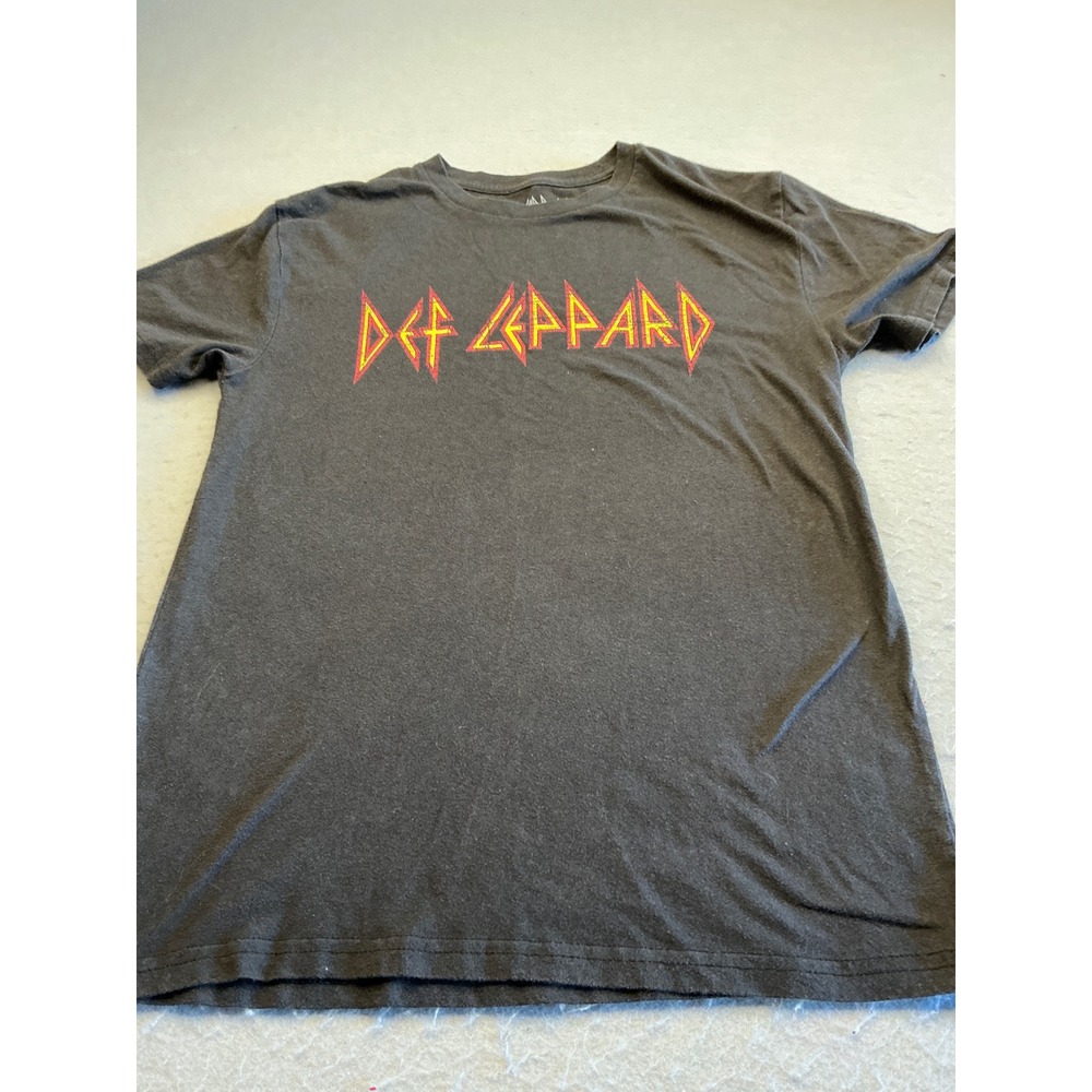 Def Leppard T-Shirt‎ Graphic Band Logo Charcoal Black Size S Rock Tee